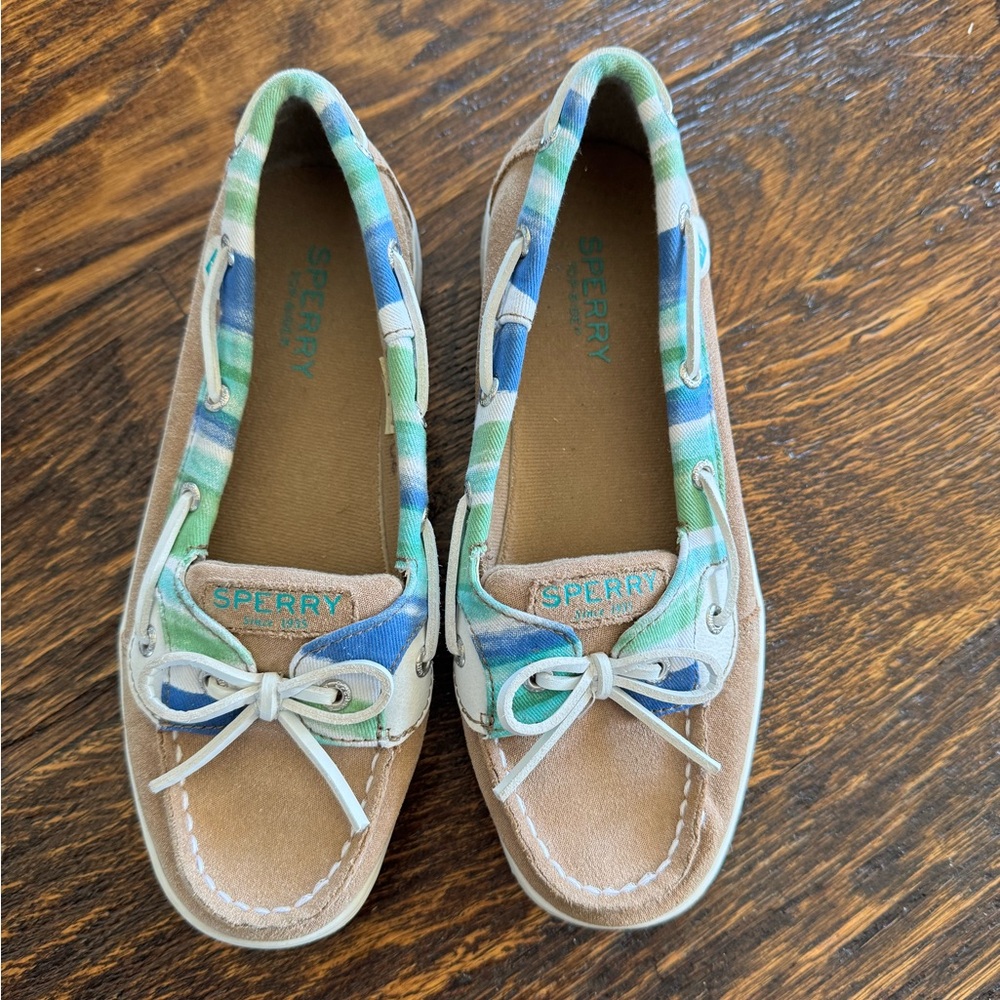 Sperry Boat Shoes - girls size 4.